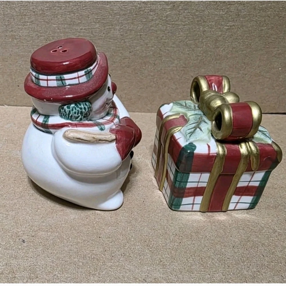 Fitz & Floyd Snowman Christmas Gift Salt Pepper Shaker Set #171